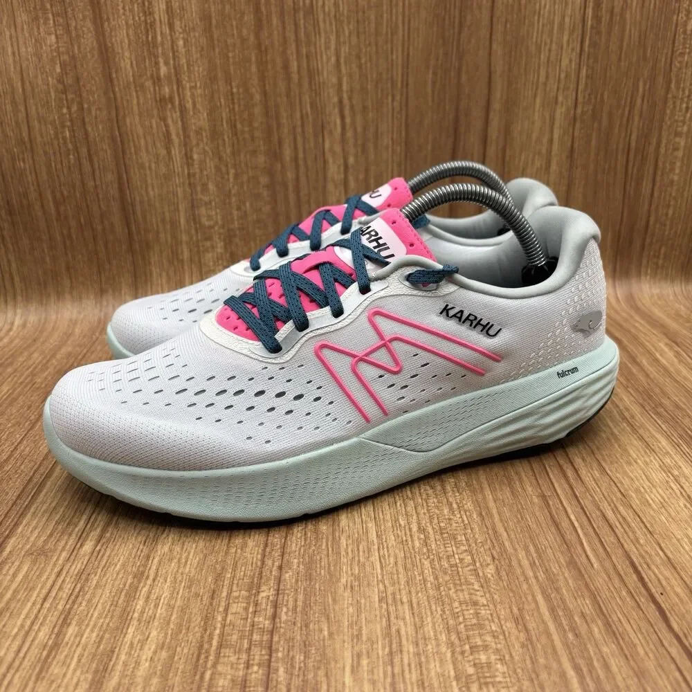 Karhu Ikoni Ortix Running Shoes Bright White Neon Magenta Size 11 Worn‎ Once